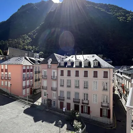 T3 Au Coeur De Cauterets, Proche Thermes Et Telecabines - Fr-1-234-132